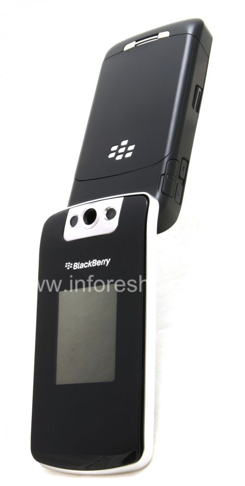 Photogallery for Original housing for BlackBerry 8220 Pearl Flip, The black product