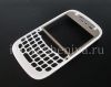 Photo 1 — The original circle without the operator logo mount for BlackBerry Curve 9320, White