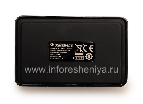 Photogallery for chargeur de bureau d&#39;origine &quot;Glass&quot; international Carging Pod Bundle avec des buses pour les différents pays pour le BlackBerry 9900/9930 Bold tactile, Noir (Black) product