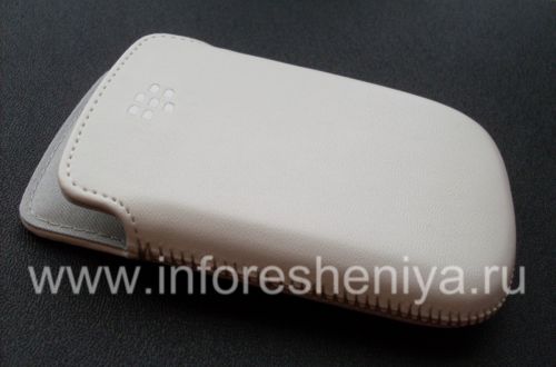 Photogallery for The original leather case pocket-matte Leather Pocket for BlackBerry 9900/9930/9720, White product