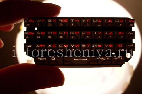 Photogallery for রাশিয়ান কীবোর্ড BlackBerry P'9981 পোর্শ ডিজাইন, রূপা product