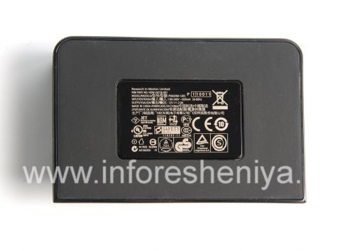 Photogallery for Original desktop charger &quot;Glass&quot; Rapid Charging Stand for BlackBerry PlayBook, The black product