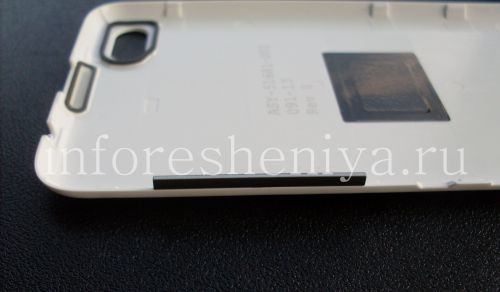 Photogallery for Cubierta trasera original para BlackBerry Z30, Matte White (blanco) product