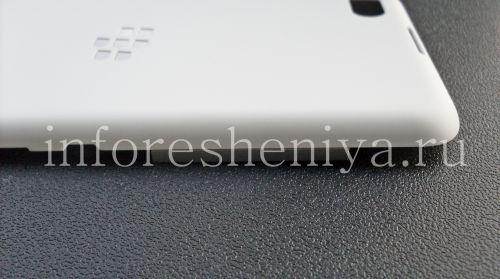 Photogallery for Cubierta trasera original para BlackBerry Z30, Matte White (blanco) product