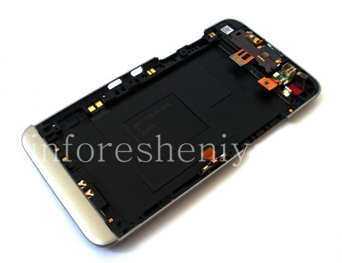 Photogallery for The middle part of the original body in the assembly with the rim for the BlackBerry Z30, Silver / Black product