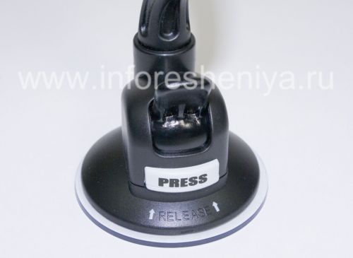 Photogallery for ब्लैकबेरी के लिए वाहन Krusell विंडशील्ड धारक में कॉर्पोरेट धारक, काला (काला) product