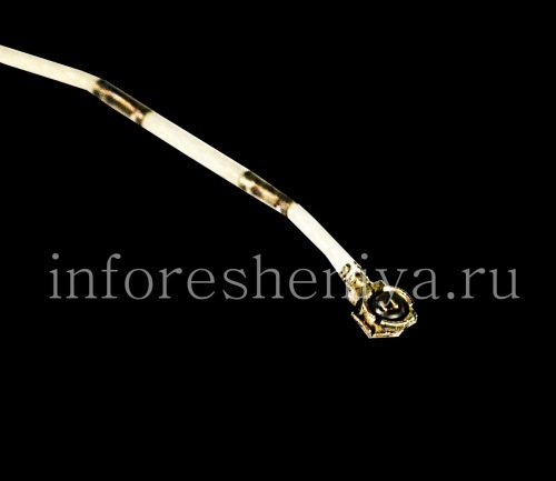 Photogallery for ब्लैकबेरी कर्व 8900 के लिए जीपीएस केबल, सफेद product