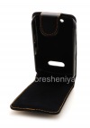 Photo 6 — Leather case cover with vertical opening for BlackBerry 9500/9530 Storm, The black