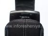 Photo 19 — BlackBerry জন্য ক্লিপ এবং ধাতু ট্যাগ দিয়ে চামড়া কেস, কালো