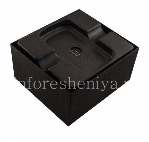 Photogallery for Box Smartphone BlackBerry 9900 Bold, negro product