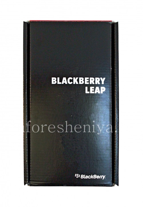 Photogallery for बॉक्स स्मार्टफोन BlackBerry Leap, काला product