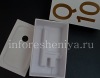 Photo 5 — Box Smartphone Edisi Khusus BlackBerry Q10, Putih / Gold