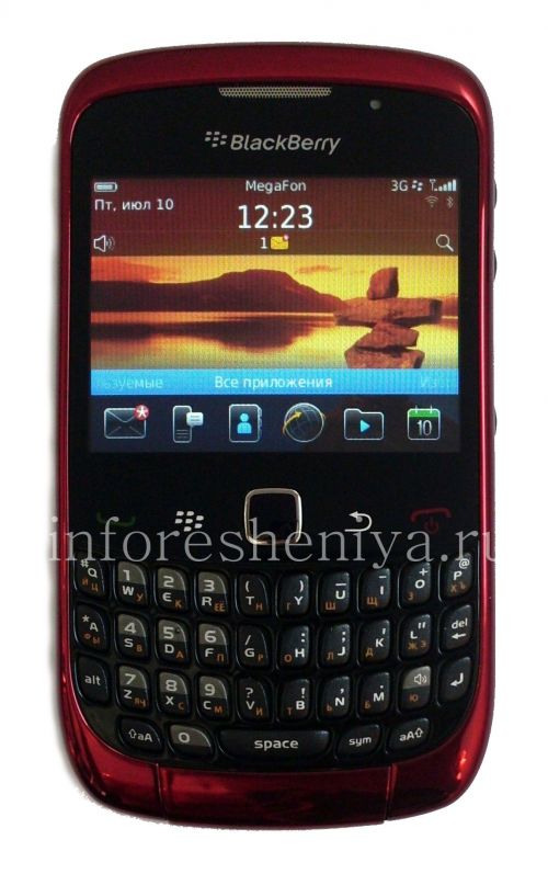 Buy Smartphone BlackBerry 9300 Curve, Ruby Red — Everything