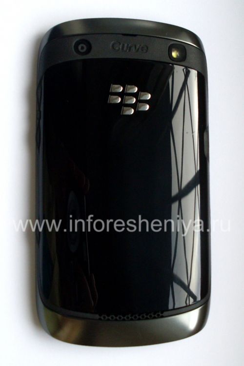 Photogallery for 智能手机BlackBerry 9360曲线, 黑色（黑色） product