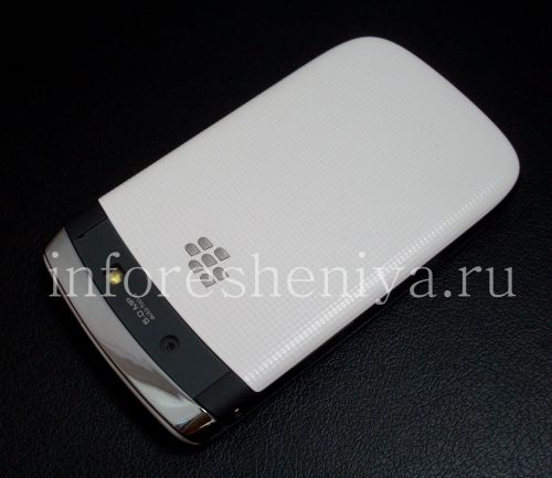 Photogallery for স্মার্টফোন BlackBerry 9810 Torch, হোয়াইট (হোয়াইট) product