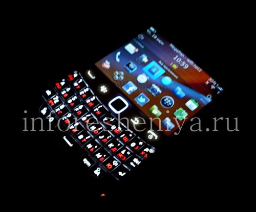 Photogallery for I-smartphone yeBlackBerry 9900 Bold, Mhlophe product