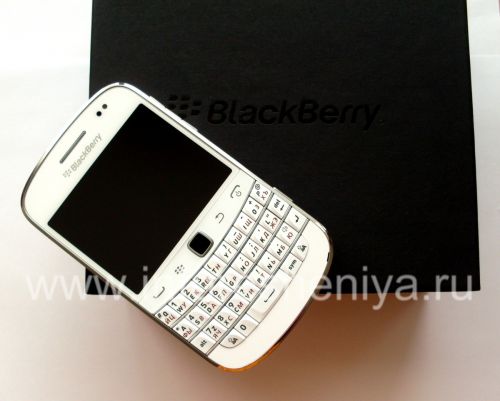 Photogallery for الهاتف الذكي BlackBerry 9900 Bold, الأبيض (وايت) product
