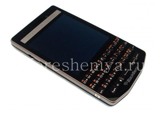 Photogallery for Desain Porsche BlackBerry P'9983 Smartphone, Karbon (Carbone) product