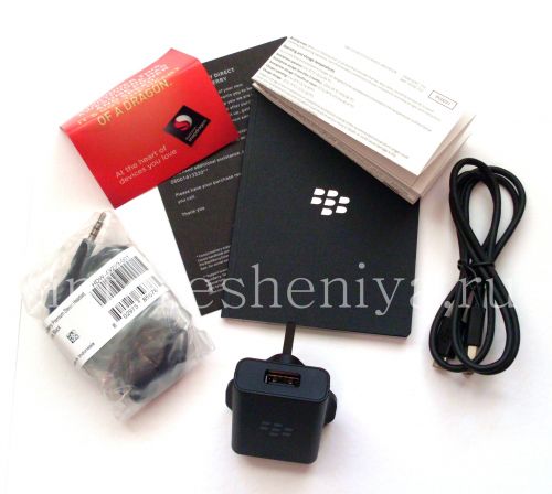Photogallery for 智能手机BlackBerry Passport, 黑（黑） product