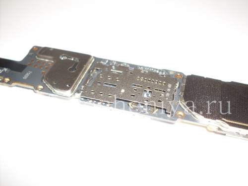 Photogallery for Anschluss für SIM-Karten und Speicherkarten für T14 Blackberry DTEK50 product