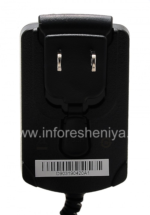 Photogallery for MicroUSBコネクタ付きのオリジナルAC充電器, 黒い product