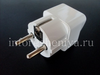 adaptateur universel pour un BlackBerry