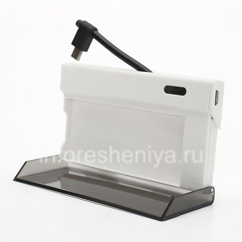 Photogallery for شاحن بطارية L-S1 لـ BlackBerry, أبيض product